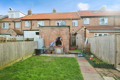 2 bedroom maisonette for sale, Crabtree Lane, Lancing