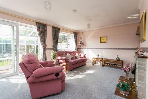 33 Burcot Gardens, Maidenhead, SL6 7UR