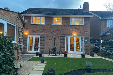 64 Cranbrook Drive, Maidenhead, SL6 6SS