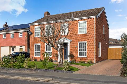 42 Cranbrook Drive, Maidenhead, SL6 6SB
