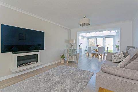 42 Cranbrook Drive, Maidenhead, SL6 6SB