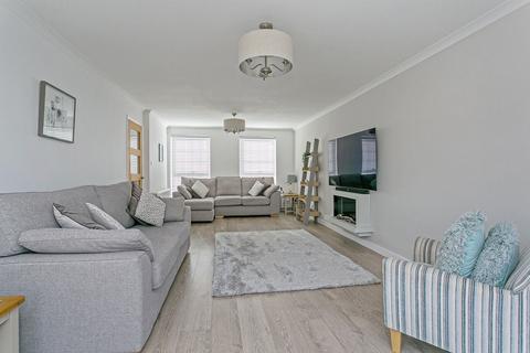 42 Cranbrook Drive, Maidenhead, SL6 6SB