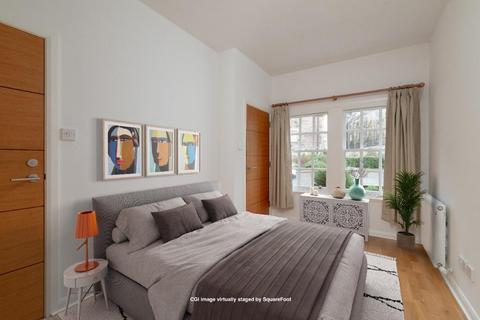 6 Cornwallis Place, Edinburgh, EH3 6NG