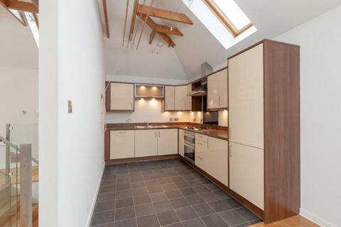 6 Cornwallis Place, Edinburgh, EH3 6NG