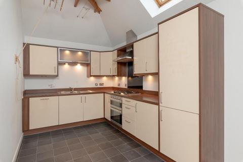 6 Cornwallis Place, Edinburgh, EH3 6NG