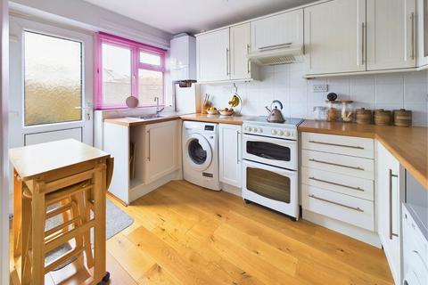 2 bedroom ground floor flat for sale - Buci Crescent, Shoreham by Sea
