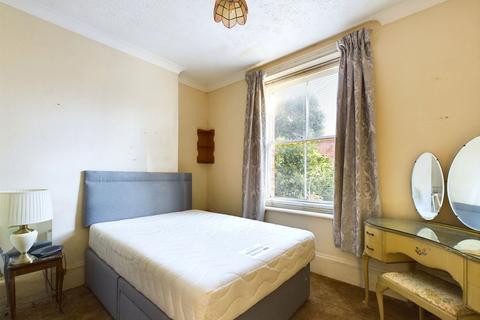 1 bedroom ground floor flat for sale, Shelley Road, Worthing BN11 1TU