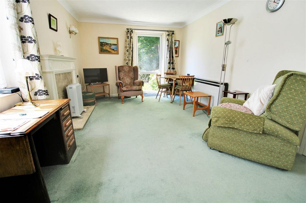 Swiss Gardens, ShorehambySea 1 bed retirement property £130,000