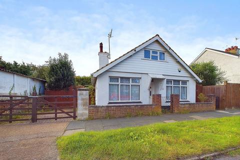 3 bedroom detached bungalow for sale, Rosslyn Avenue, Shoreham-by-Sea