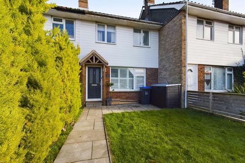 3 bedroom terraced house for sale, Barton Close, Worthing, BN13