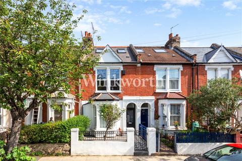 127 Roslyn Road, London, N15 5JB