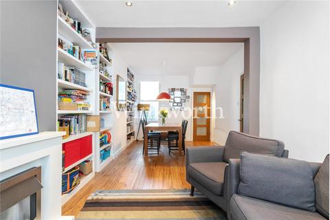 127 Roslyn Road, London, N15 5JB