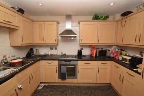 2 bedroom flat to rent, Parkhouse Court, Hatfield AL10