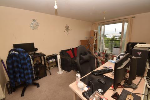 2 bedroom flat to rent, Parkhouse Court, Hatfield AL10