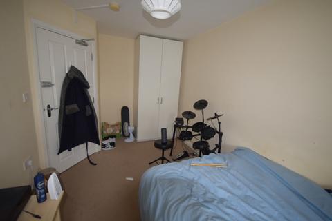 102 Dragon Road, Hatfield, AL10 9NX