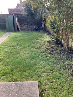 Flat E, 16 Rutland Park, London, SE6 4LH