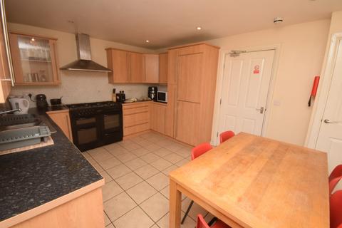 undefined, Errington Close, Hatfield AL10