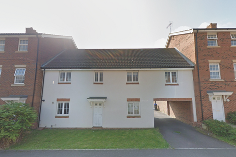 3 bedroom coach house to rent, Errington Close, Hatfield AL10
