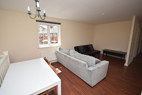 3 bedroom coach house to rent, Errington Close, Hatfield AL10