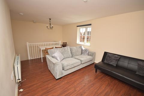 3 bedroom coach house to rent, Errington Close, Hatfield AL10