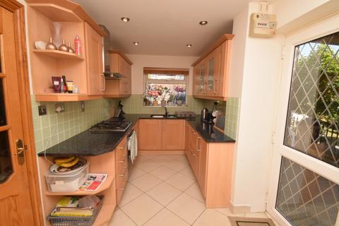 13 Upper Shott, Cheshunt, Waltham Cross, EN7 6DR