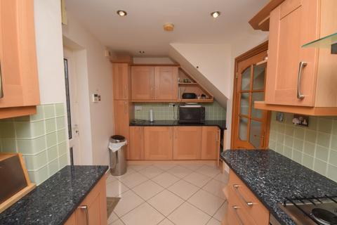 13 Upper Shott, Cheshunt, Waltham Cross, EN7 6DR
