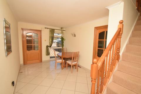 13 Upper Shott, Cheshunt, Waltham Cross, EN7 6DR