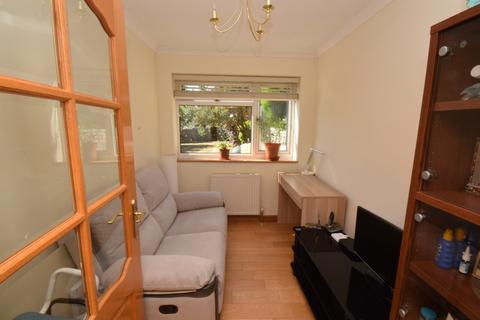 13 Upper Shott, Cheshunt, Waltham Cross, EN7 6DR