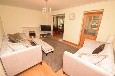13 Upper Shott, Cheshunt, Waltham Cross, EN7 6DR