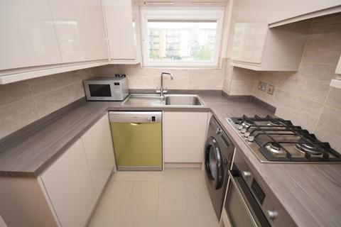 2 bedroom flat for sale, Clarkson Court, Hatfield AL10