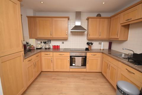 2 bedroom flat to rent, Parkhouse Court, Hatfield AL10