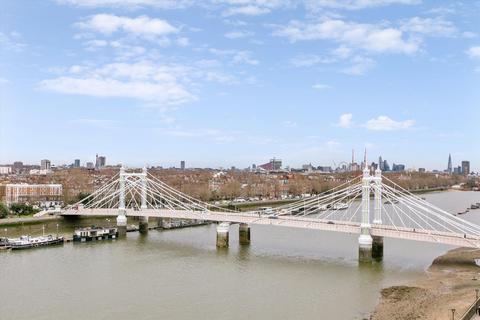 1 bedroom apartment for sale, Riverside One, Battersea Park, London, SW11