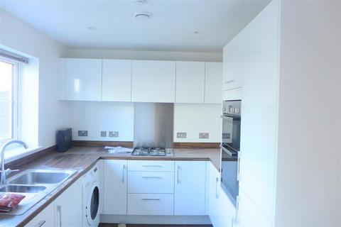 4 bedroom terraced house to rent, Bristol BS34
