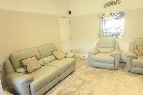 6 bedroom terraced house to rent, Bristol, Bristol BS5