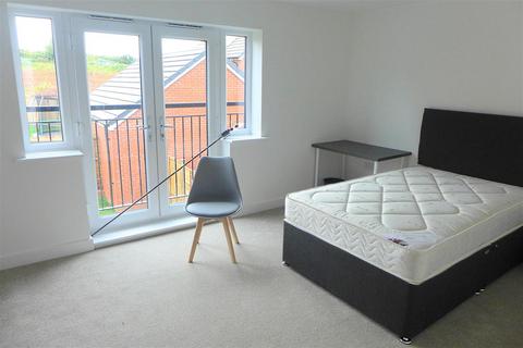 6 bedroom detached house to rent, Bristol BS34