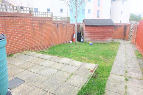 6 bedroom semi-detached house to rent, Bristol BS16