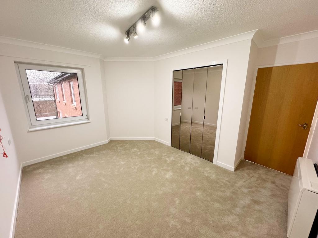 Bedroom  (1)