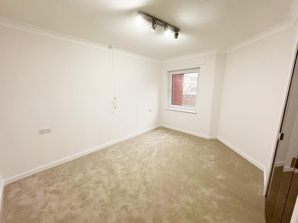 Bedroom (2)