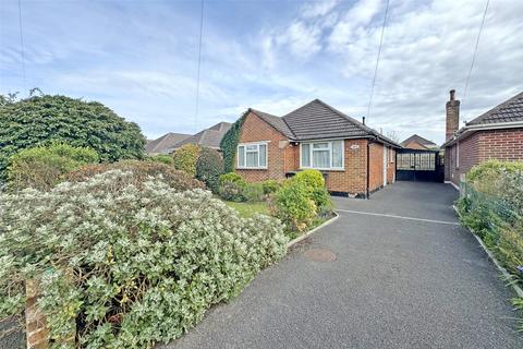 3 bedroom bungalow for sale, Petersfield Road, Bournemouth, BH7