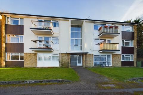 14 Lingholme Close, Cambridge, CB4 3HW