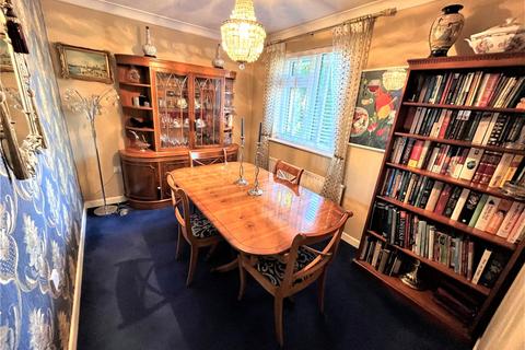 9 Compton Beeches, St Ives, Ringwood, BH24 2PN