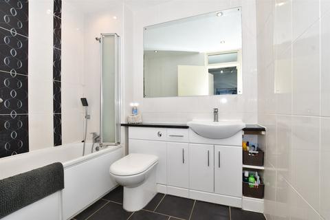 Flat 8, 12 All Saints Road, Sutton, SM1 3DB