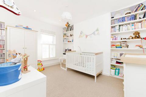 147 Herries Street, London, W10 4LE