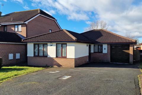 undefined, Lapwing Close, Winsford