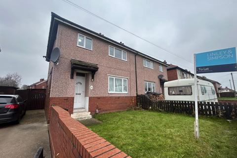 3 bedroom semi-detached house to rent, Ballfield Lane, Darton, Barnsley, South Yorkshire, S75