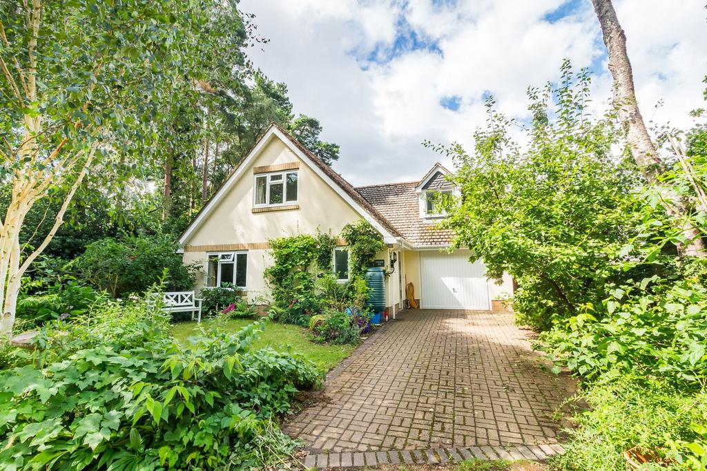 Park Lane, Fordingbridge SP6 4 bed detached house for sale £600,000