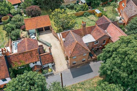 27 Back Lane, Stock, Ingatestone, CM4 9DE