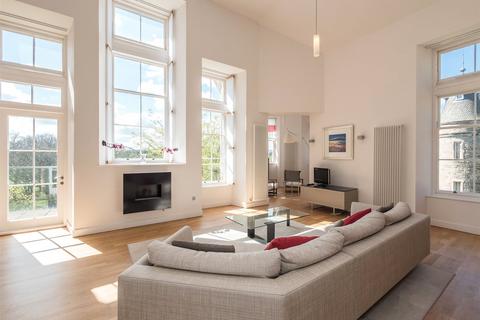 3 bedroom flat to rent, Simpson Loan, Edinburgh, EH3