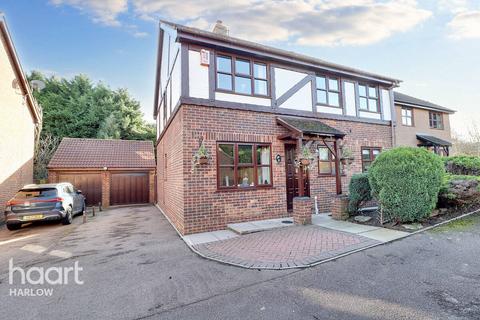 4 bedroom detached house for sale, Wheatfields, Harlow