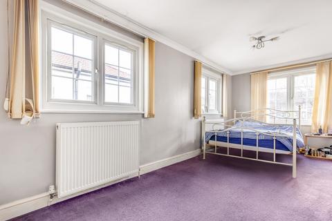 41 Ridgeway Drive, Bromley, BR1 5DG